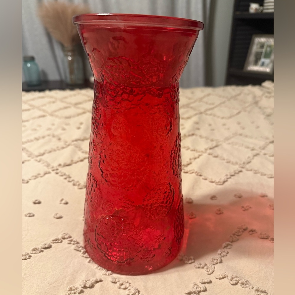 Rare Fenton Red Glass Vase Early 1900s"Impressed Acorn On Bottom" 10 inchesTall